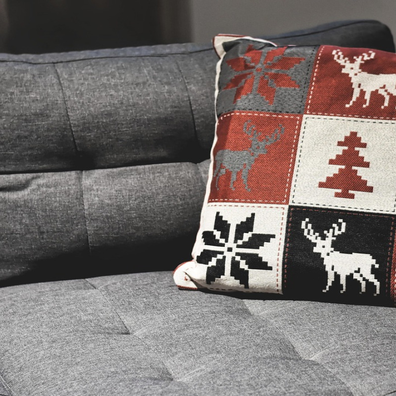 upholstery cleaning service