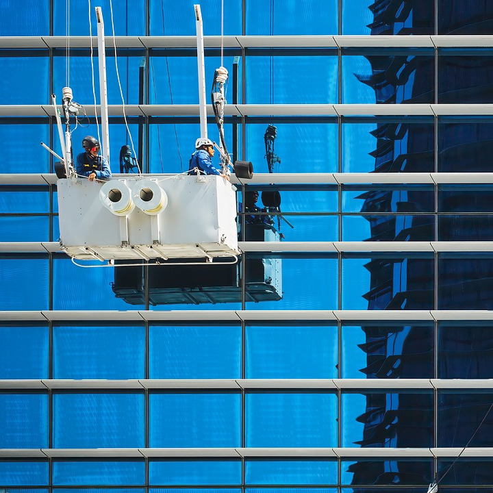 carpet cleaning professional